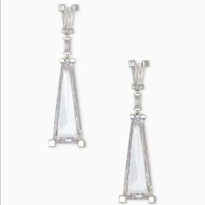 NWT Kendra Scott – Everdeen Lustre Glass Drop Earrings